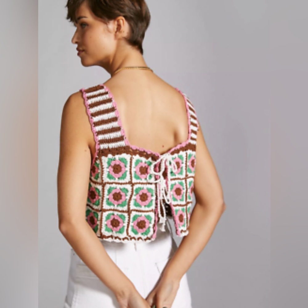 Anthropologie Maeve Crochet Granny Square Vest Reversible Tie Front NWT - Picture 4 of 7